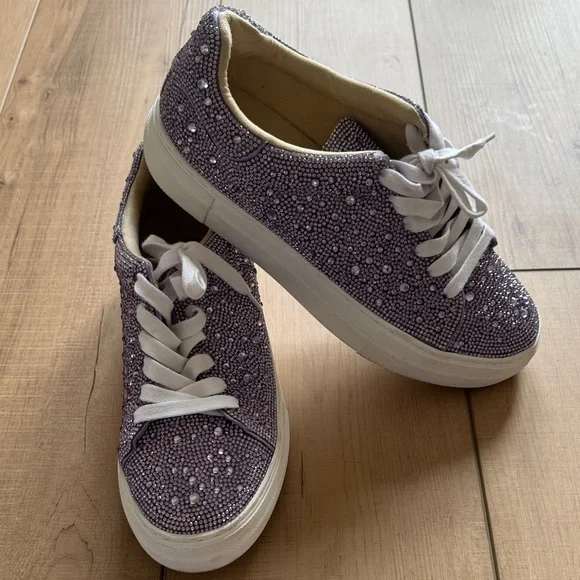 Betsey Johnson Sidny Lace-Up Rhinestone Platform Sneakers size 8M Purple - Picture 1 of 7